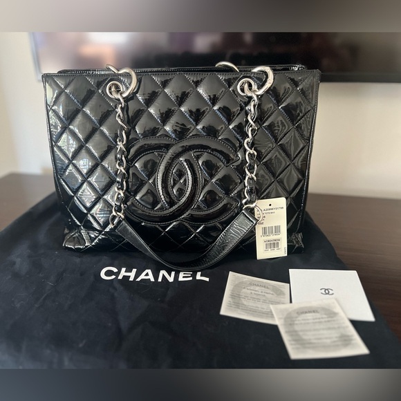 Chanel large tote bag - Picture 4 of 9